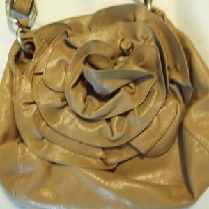 YVES ST LAURENT